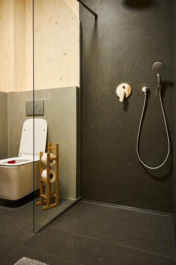 Cosy 1-Bedroom Apartment With Free Parking Demanovska Dolina Bagian luar foto